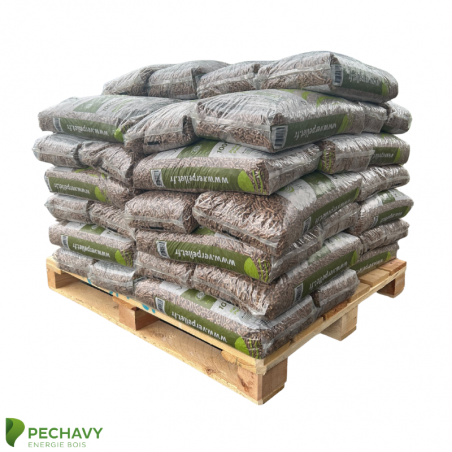 Granulés de bois 100% résineux de la marque Verpellet en demi palette de 33 sacs de 10kg. Certifications DIN +, EN + et PEFC.