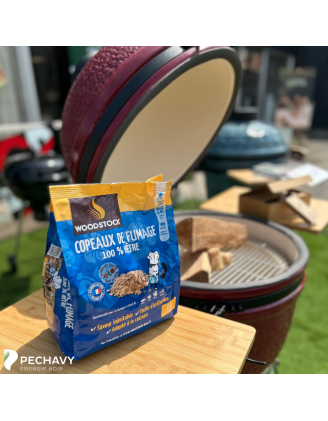Copeaux de fumage à chaud spécial cuisson, bois de hêtre français, conçus pour fumer vos préparations au barbecue et fumoir.