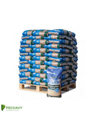 Granulés de bois résineux de la marque EO2 pour le chauffage de votre habitation en palette de 66 sacs de 15 kg certifiés DIN +.