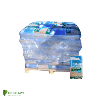 Granulés de bois résineux de la marque EO2 pour le chauffage de votre habitation en demi palette de 33 sacs de 10 kg